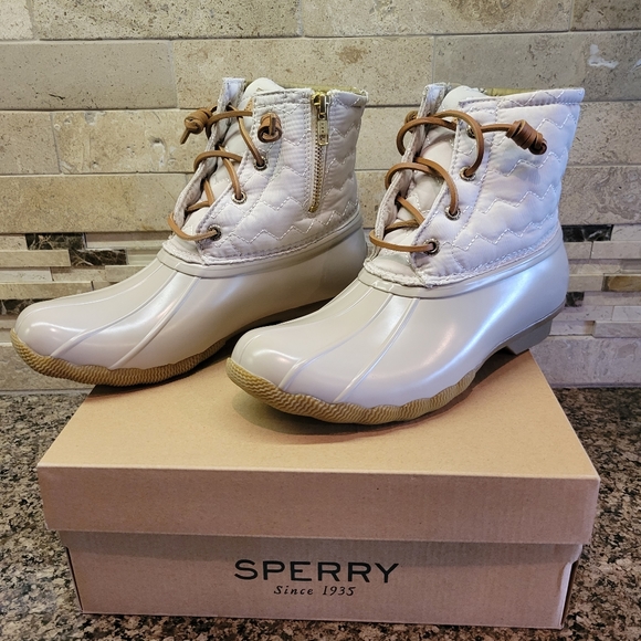 NEW Sperry Women's Top-Sider Saltwater Duck Boot - 7.5 - Picture 2 of 8